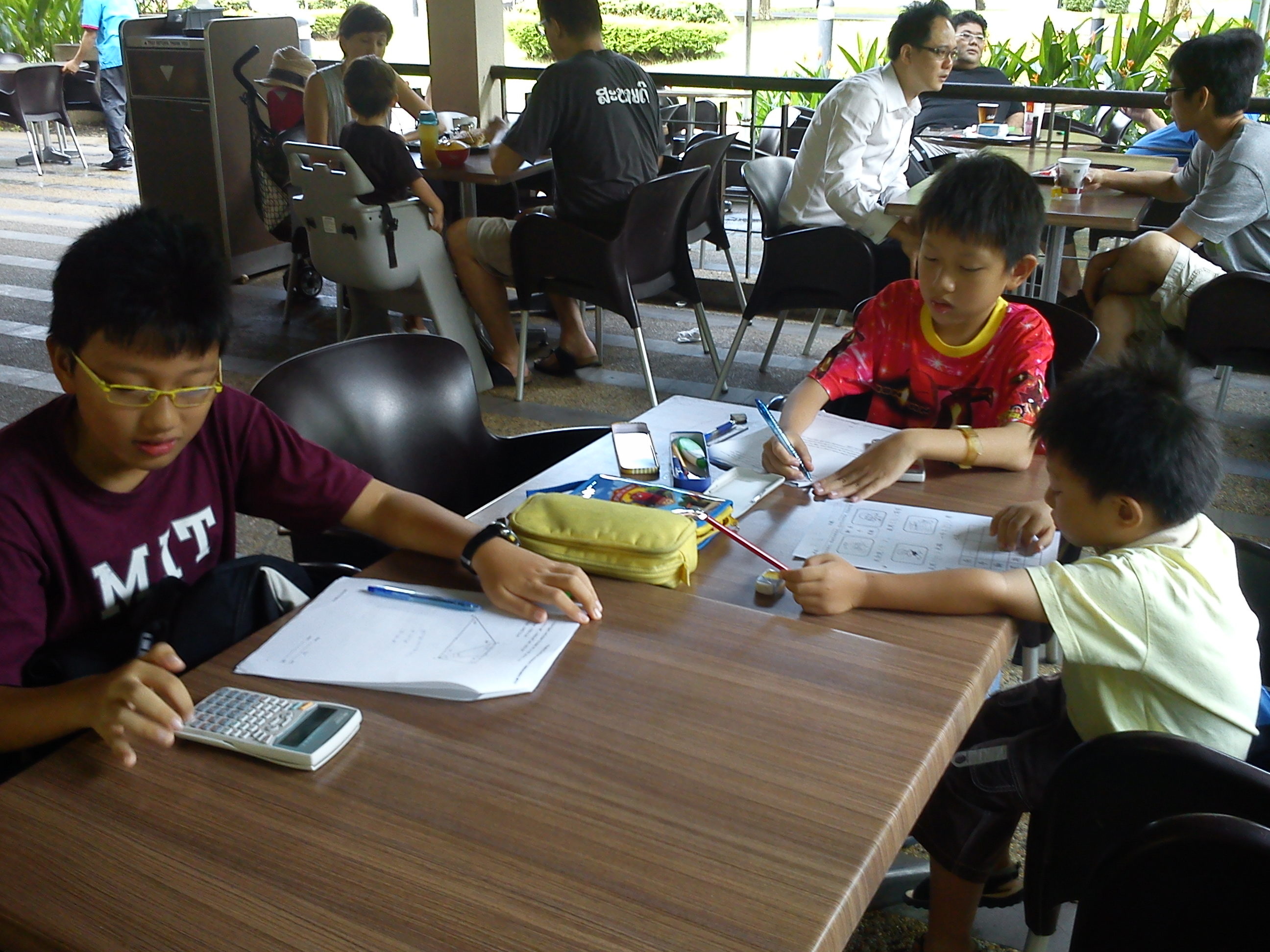 Kids at WCP Macs doing work
